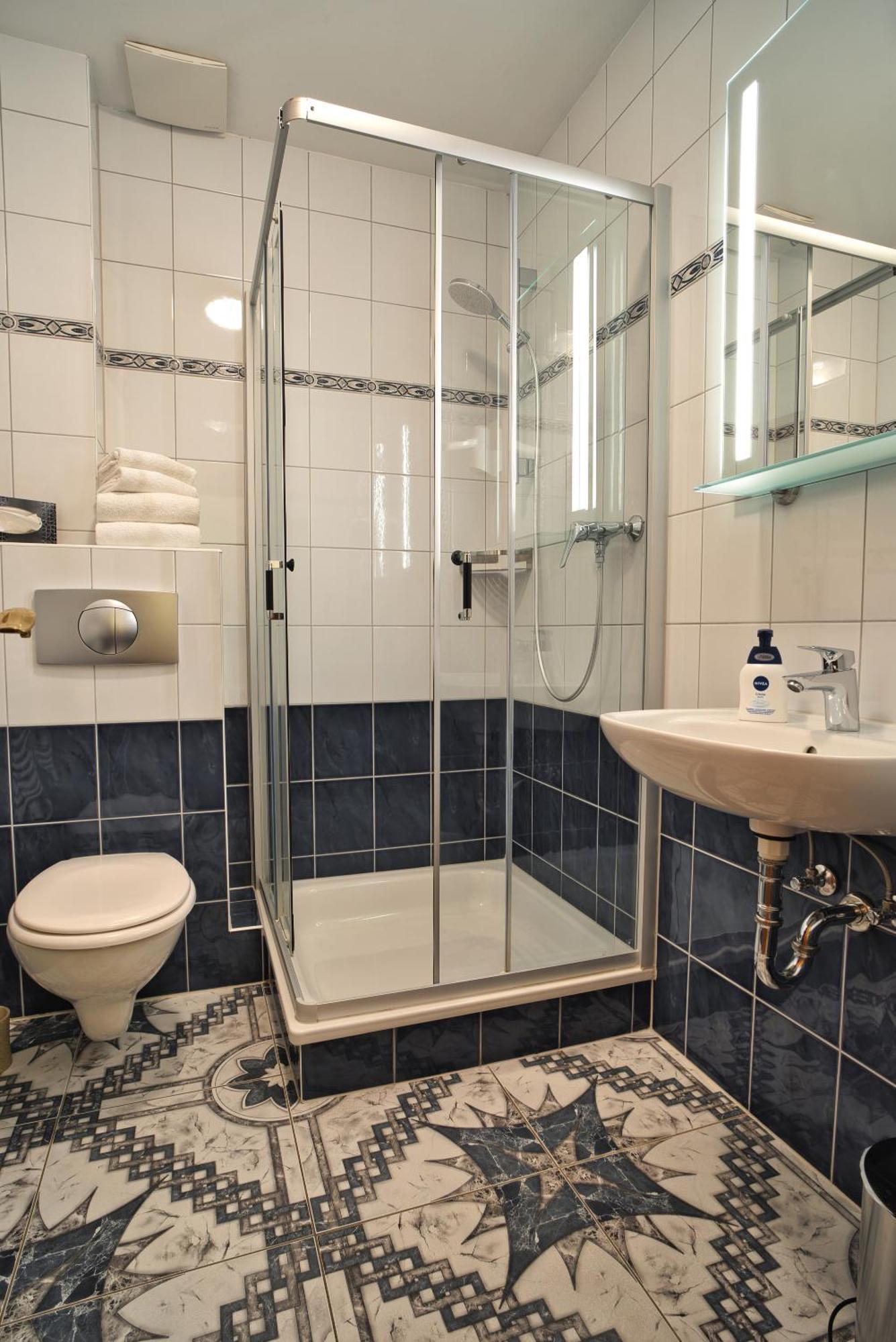 Luisenhof Hotell Neuglobsow Exteriör bild